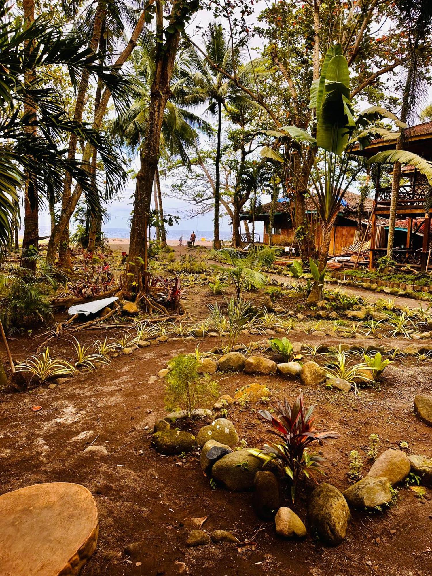 Playa Del Fuego Camiguin Beach Hostel & Resort Mambajao Luaran gambar