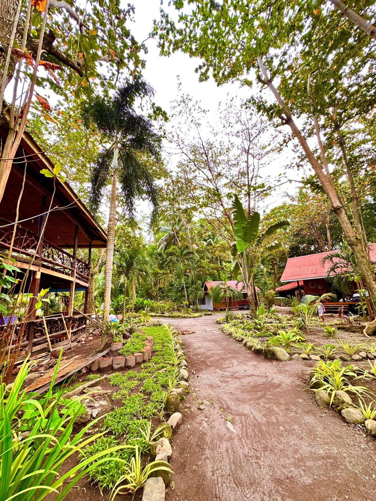 Playa Del Fuego Camiguin Beach Hostel & Resort Mambajao Luaran gambar