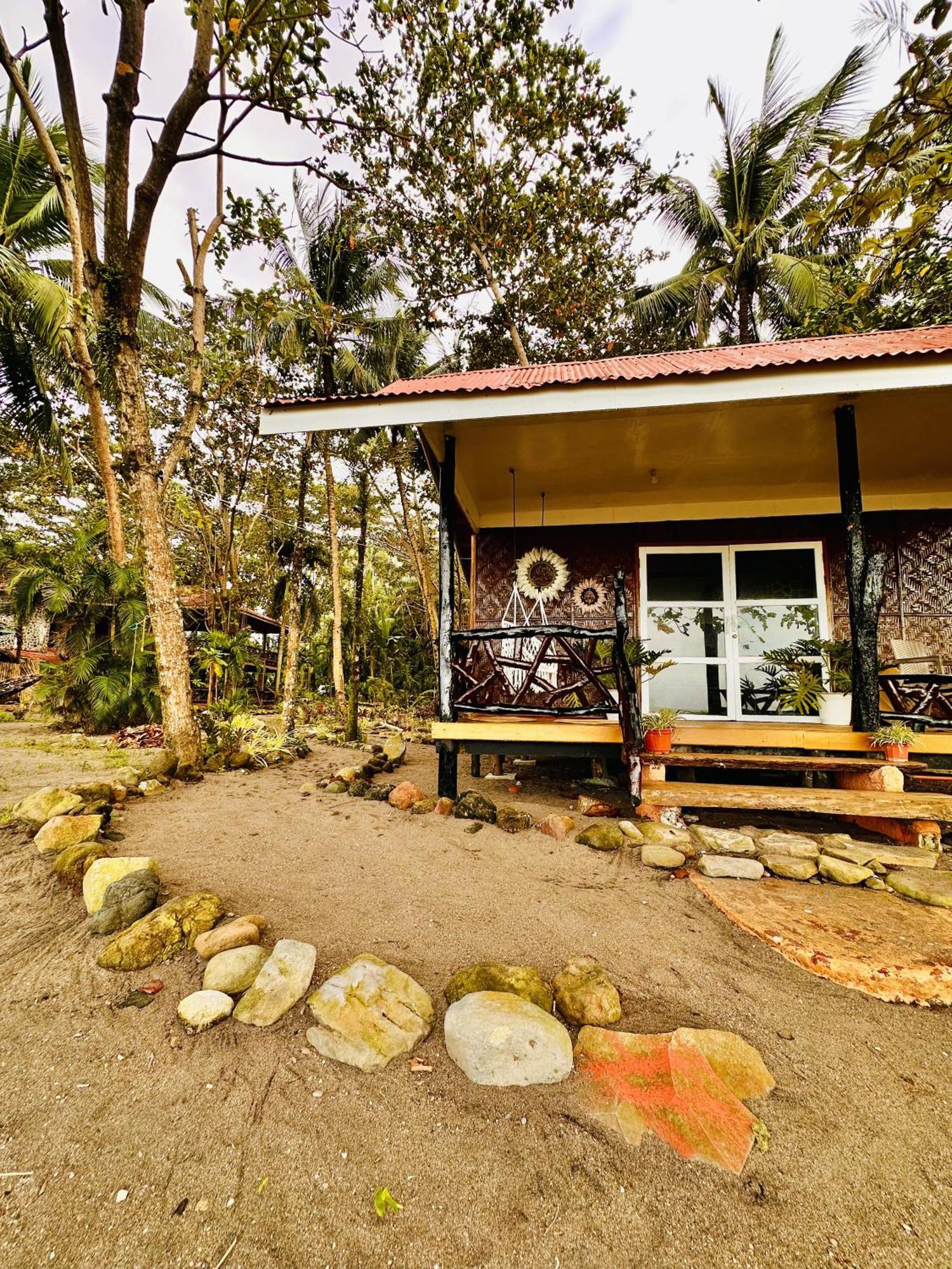 Playa Del Fuego Camiguin Beach Hostel & Resort Mambajao Luaran gambar
