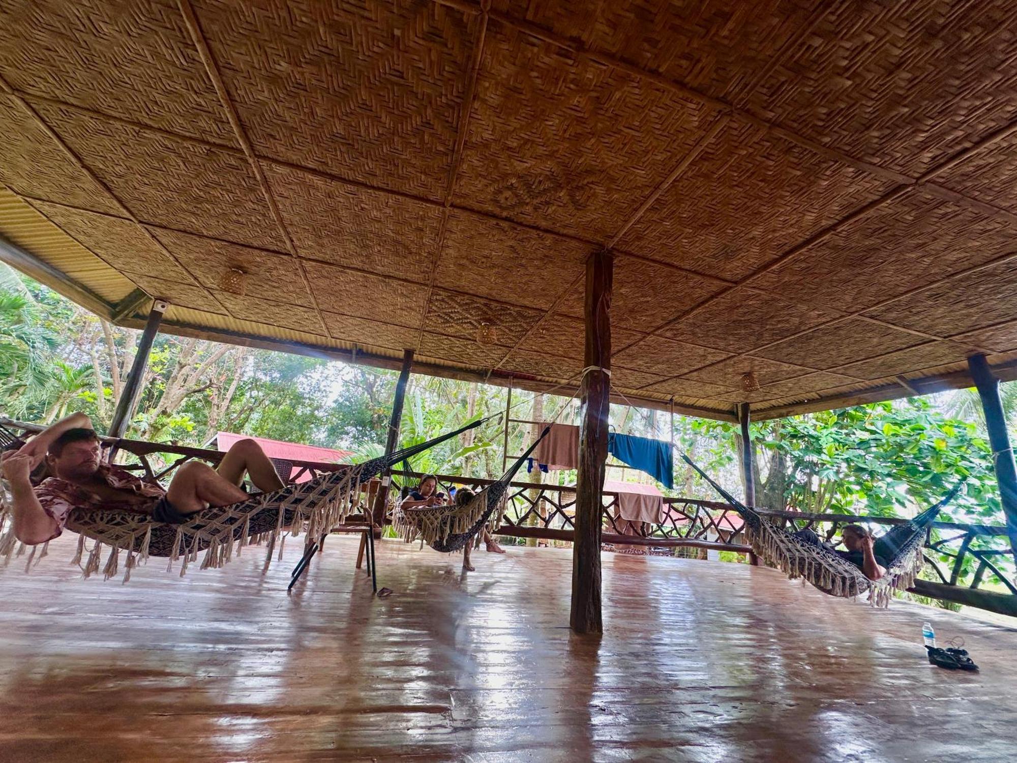 Playa Del Fuego Camiguin Beach Hostel & Resort Mambajao Luaran gambar